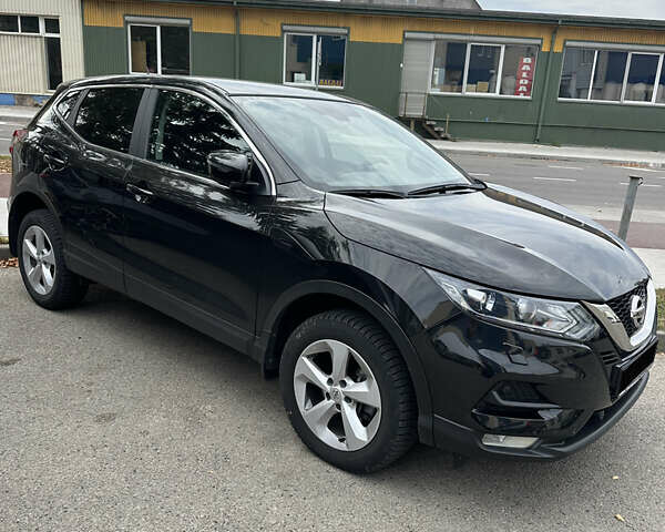 Черный Ниссан Кашкай, объемом двигателя 2 л и пробегом 42 тыс. км за 20000 $, фото 18 на Automoto.ua