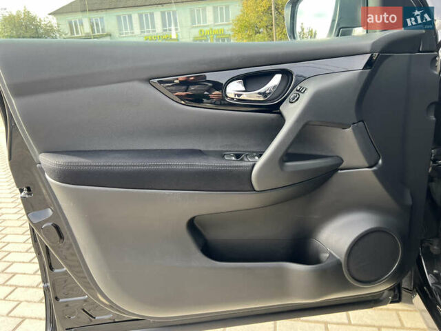 Чорний Ніссан Кашкай, об'ємом двигуна 1.5 л та пробігом 189 тис. км за 19553 $, фото 12 на Automoto.ua