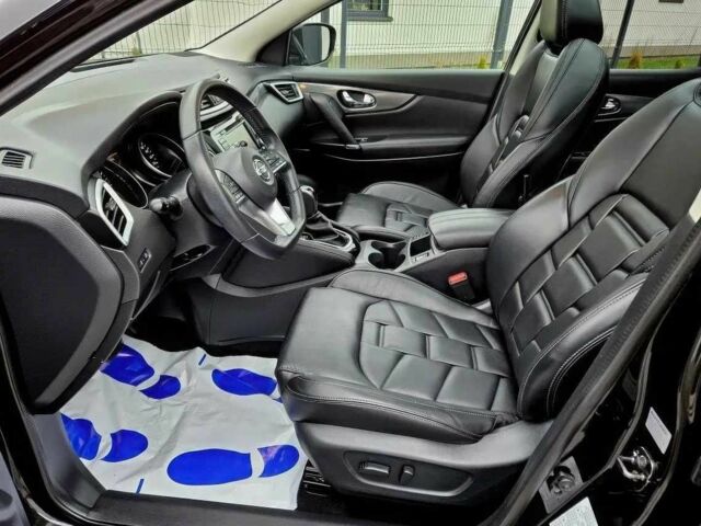 Черный Ниссан Кашкай, объемом двигателя 1.3 л и пробегом 67 тыс. км за 12000 $, фото 9 на Automoto.ua