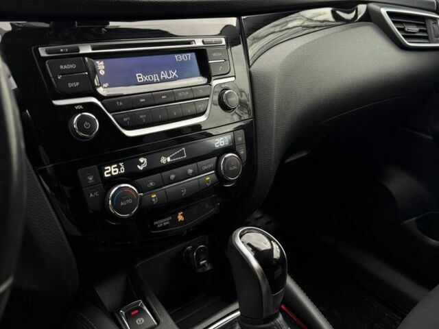 Чорний Ніссан Кашкай, об'ємом двигуна 1.6 л та пробігом 126 тис. км за 20800 $, фото 7 на Automoto.ua