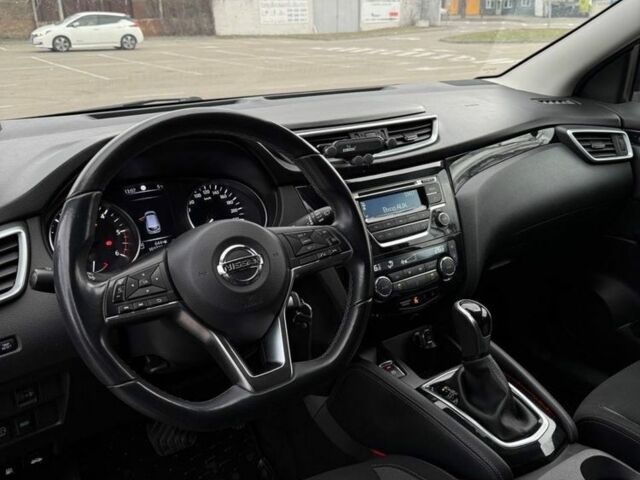 Чорний Ніссан Кашкай, об'ємом двигуна 1.6 л та пробігом 126 тис. км за 20800 $, фото 5 на Automoto.ua
