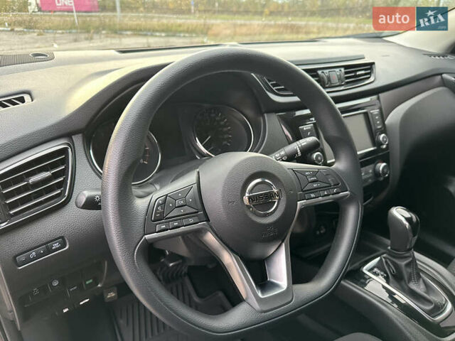 Черный Ниссан Кашкай, объемом двигателя 2 л и пробегом 27 тыс. км за 18400 $, фото 30 на Automoto.ua