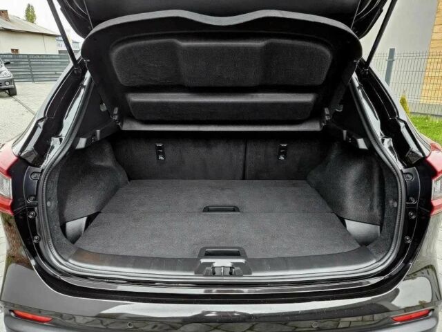 Черный Ниссан Кашкай, объемом двигателя 1.3 л и пробегом 67 тыс. км за 12000 $, фото 11 на Automoto.ua