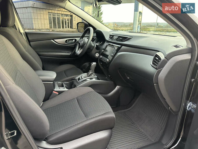 Черный Ниссан Кашкай, объемом двигателя 2 л и пробегом 27 тыс. км за 18400 $, фото 29 на Automoto.ua