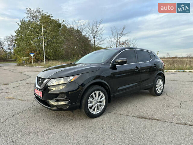 Черный Ниссан Кашкай, объемом двигателя 2 л и пробегом 27 тыс. км за 18400 $, фото 4 на Automoto.ua
