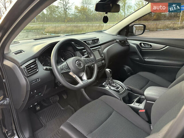Черный Ниссан Кашкай, объемом двигателя 2 л и пробегом 27 тыс. км за 18400 $, фото 24 на Automoto.ua