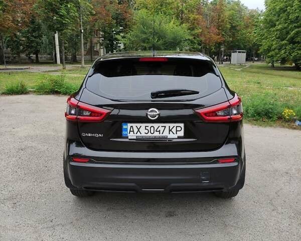 Чорний Ніссан Кашкай, об'ємом двигуна 1.6 л та пробігом 120 тис. км за 23000 $, фото 8 на Automoto.ua