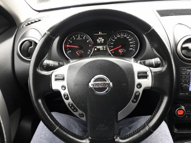 Фиолетовый Ниссан Кашкай, объемом двигателя 0 л и пробегом 162 тыс. км за 10950 $, фото 4 на Automoto.ua