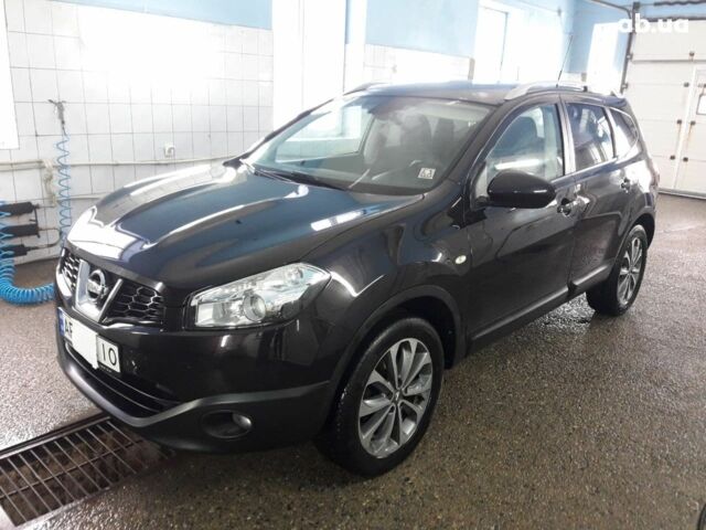 Фиолетовый Ниссан Кашкай, объемом двигателя 0 л и пробегом 162 тыс. км за 10950 $, фото 3 на Automoto.ua