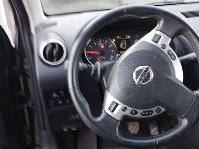 Фиолетовый Ниссан Кашкай, объемом двигателя 1.6 л и пробегом 105 тыс. км за 10012 $, фото 1 на Automoto.ua