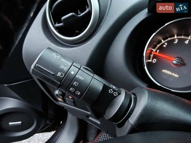 Фіолетовий Ніссан Кашкай, об'ємом двигуна 2 л та пробігом 250 тис. км за 8500 $, фото 13 на Automoto.ua