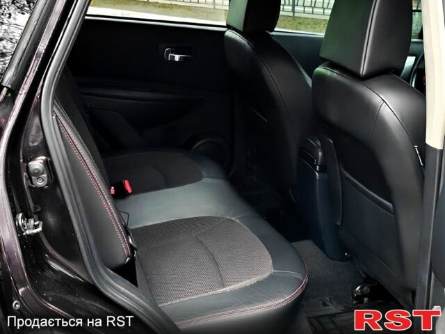 Фиолетовый Ниссан Кашкай, объемом двигателя 2 л и пробегом 250 тыс. км за 8499 $, фото 7 на Automoto.ua