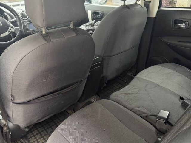 Фиолетовый Ниссан Кашкай, объемом двигателя 1.5 л и пробегом 308 тыс. км за 8750 $, фото 5 на Automoto.ua