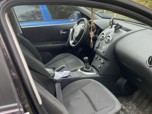 Ниссан Кашкай 2009 в Луцке на Automoto.ua Фиолетовый Ниссан Кашкай, объемом двигателя 1.5 л и пробегом 250 тыс. км за 8000 $, фото 5 на Automoto.ua