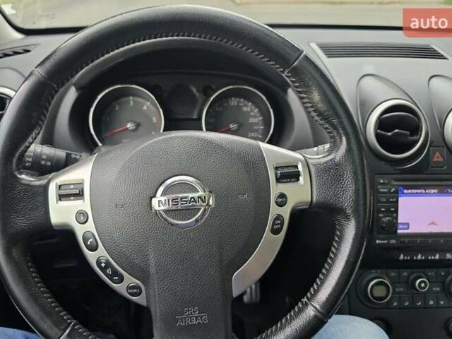 Фиолетовый Ниссан Кашкай, объемом двигателя 1.46 л и пробегом 300 тыс. км за 9450 $, фото 9 на Automoto.ua