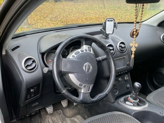 Ниссан Кашкай 2009 в Луцке на Automoto.ua Фиолетовый Ниссан Кашкай, объемом двигателя 1.5 л и пробегом 250 тыс. км за 8000 $, фото 6 на Automoto.ua