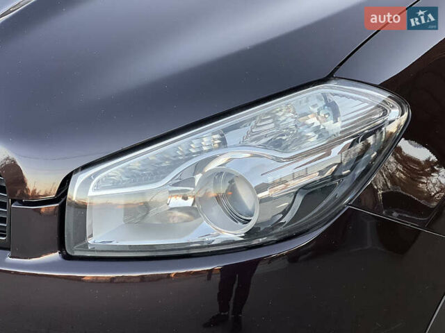 Фиолетовый Ниссан Кашкай, объемом двигателя 2 л и пробегом 228 тыс. км за 11799 $, фото 12 на Automoto.ua