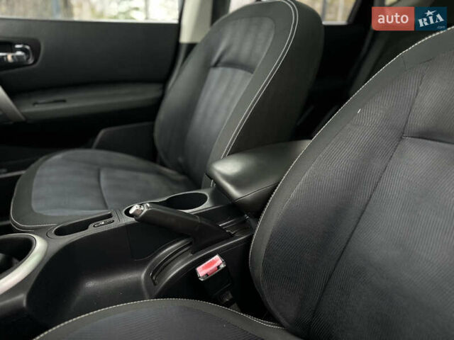 Фиолетовый Ниссан Кашкай, объемом двигателя 1.5 л и пробегом 217 тыс. км за 10500 $, фото 30 на Automoto.ua