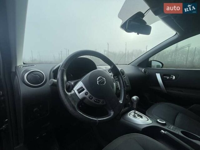 Фиолетовый Ниссан Кашкай, объемом двигателя 2 л и пробегом 91 тыс. км за 11500 $, фото 2 на Automoto.ua