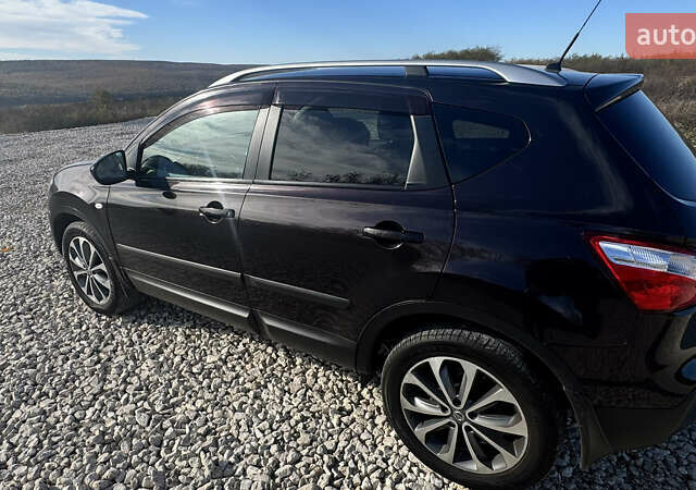 Ніссан Кашкай 2010 у Одесі на Automoto.ua Фіолетовий Ніссан Кашкай, об'ємом двигуна 2 л та пробігом 150 тис. км за 11000 $, фото 2 на Automoto.ua