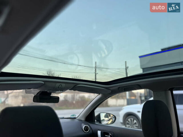 Фиолетовый Ниссан Кашкай, объемом двигателя 2 л и пробегом 228 тыс. км за 11799 $, фото 41 на Automoto.ua