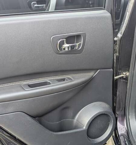 Фиолетовый Ниссан Кашкай, объемом двигателя 1.46 л и пробегом 288 тыс. км за 9199 $, фото 14 на Automoto.ua