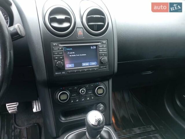 Фиолетовый Ниссан Кашкай, объемом двигателя 1.5 л и пробегом 220 тыс. км за 9800 $, фото 4 на Automoto.ua