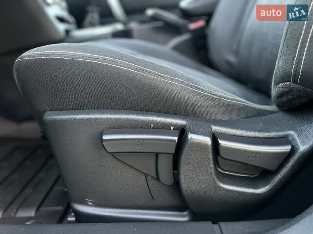 Фиолетовый Ниссан Кашкай, объемом двигателя 2 л и пробегом 228 тыс. км за 11799 $, фото 37 на Automoto.ua