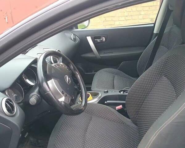 Фиолетовый Ниссан Кашкай, объемом двигателя 1.5 л и пробегом 199 тыс. км за 9999 $, фото 3 на Automoto.ua