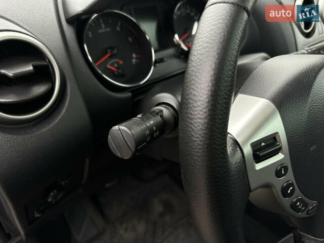 Фиолетовый Ниссан Кашкай, объемом двигателя 1.5 л и пробегом 217 тыс. км за 10500 $, фото 27 на Automoto.ua