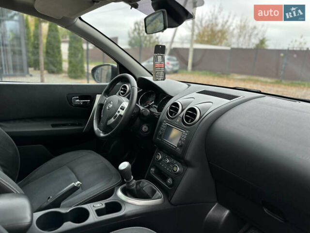 Фиолетовый Ниссан Кашкай, объемом двигателя 1.5 л и пробегом 217 тыс. км за 10500 $, фото 46 на Automoto.ua