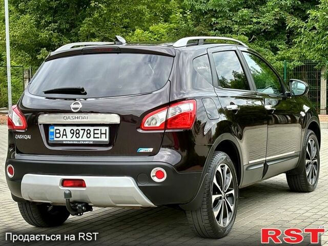 Фиолетовый Ниссан Кашкай, объемом двигателя 1.5 л и пробегом 188 тыс. км за 11790 $, фото 4 на Automoto.ua