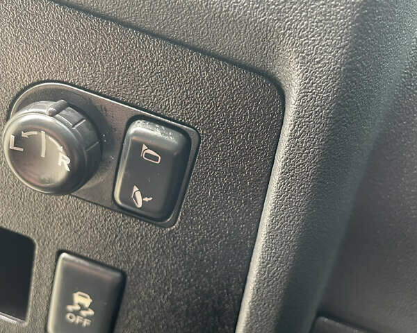 Фіолетовий Ніссан Кашкай, об'ємом двигуна 2 л та пробігом 247 тис. км за 9700 $, фото 10 на Automoto.ua