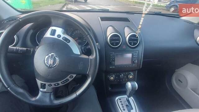 Фіолетовий Ніссан Кашкай, об'ємом двигуна 2 л та пробігом 190 тис. км за 12500 $, фото 9 на Automoto.ua