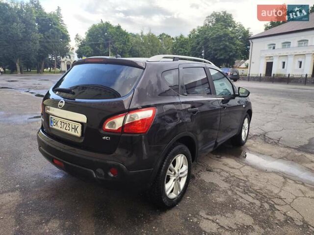 Фіолетовий Ніссан Кашкай, об'ємом двигуна 2 л та пробігом 233 тис. км за 11200 $, фото 1 на Automoto.ua