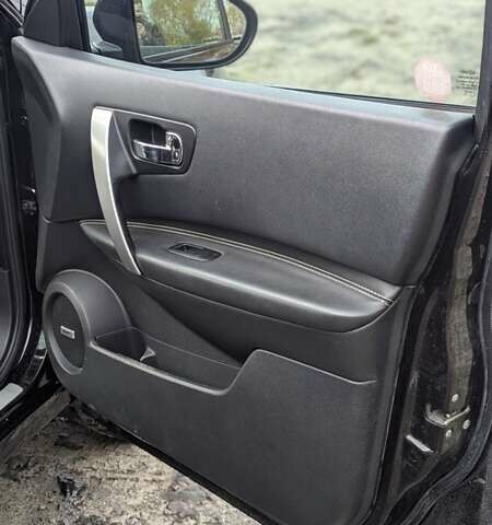 Фиолетовый Ниссан Кашкай, объемом двигателя 1.46 л и пробегом 288 тыс. км за 9199 $, фото 12 на Automoto.ua