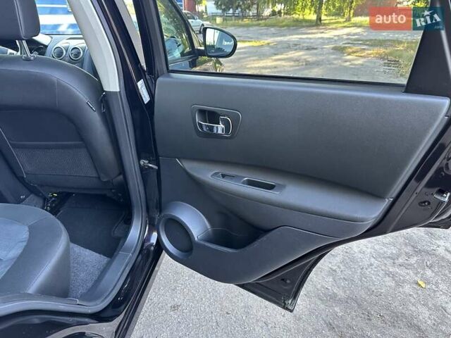 Фиолетовый Ниссан Кашкай, объемом двигателя 1.6 л и пробегом 190 тыс. км за 11500 $, фото 30 на Automoto.ua