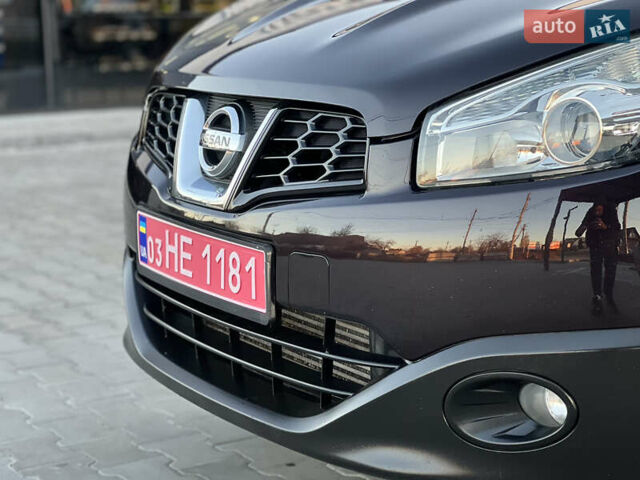 Фиолетовый Ниссан Кашкай, объемом двигателя 2 л и пробегом 228 тыс. км за 11799 $, фото 8 на Automoto.ua