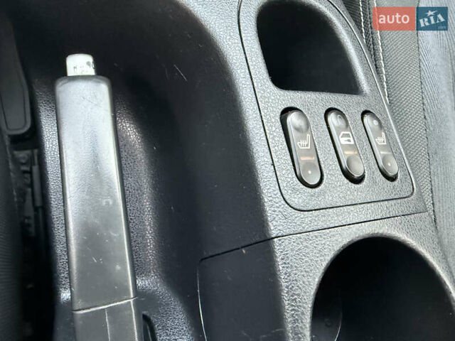 Фіолетовий Ніссан Кашкай, об'ємом двигуна 1.5 л та пробігом 230 тис. км за 9800 $, фото 46 на Automoto.ua