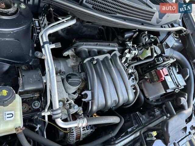 Фиолетовый Ниссан Кашкай, объемом двигателя 1.6 л и пробегом 190 тыс. км за 11500 $, фото 38 на Automoto.ua