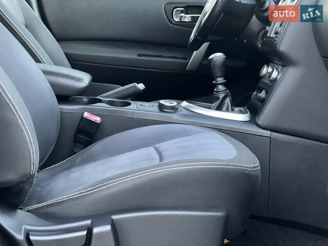 Фиолетовый Ниссан Кашкай, объемом двигателя 2 л и пробегом 228 тыс. км за 11799 $, фото 36 на Automoto.ua