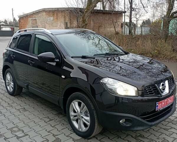 Фиолетовый Ниссан Кашкай, объемом двигателя 1.5 л и пробегом 220 тыс. км за 9800 $, фото 5 на Automoto.ua