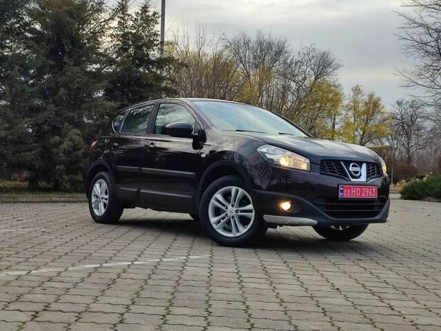 Фиолетовый Ниссан Кашкай, объемом двигателя 1.6 л и пробегом 220 тыс. км за 9700 $, фото 2 на Automoto.ua