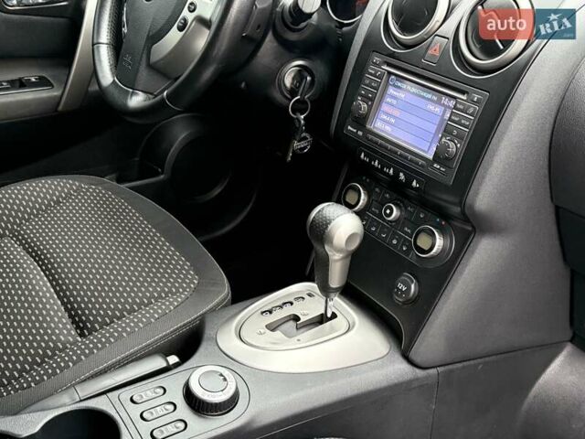 Фиолетовый Ниссан Кашкай, объемом двигателя 2 л и пробегом 163 тыс. км за 9500 $, фото 18 на Automoto.ua