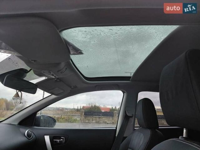 Фіолетовий Ніссан Кашкай, об'ємом двигуна 2 л та пробігом 280 тис. км за 9600 $, фото 4 на Automoto.ua