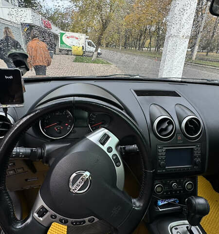 Ніссан Кашкай 2010 у Одесі на Automoto.ua Фіолетовий Ніссан Кашкай, об'ємом двигуна 2 л та пробігом 150 тис. км за 11000 $, фото 15 на Automoto.ua