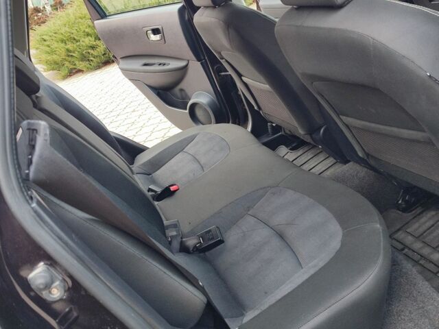 Фиолетовый Ниссан Кашкай, объемом двигателя 1.6 л и пробегом 220 тыс. км за 9700 $, фото 15 на Automoto.ua