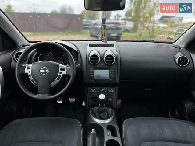 Фиолетовый Ниссан Кашкай, объемом двигателя 1.5 л и пробегом 217 тыс. км за 10500 $, фото 53 на Automoto.ua
