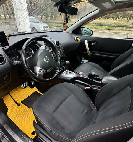 Ніссан Кашкай 2010 у Одесі на Automoto.ua Фіолетовий Ніссан Кашкай, об'ємом двигуна 2 л та пробігом 150 тис. км за 11000 $, фото 18 на Automoto.ua