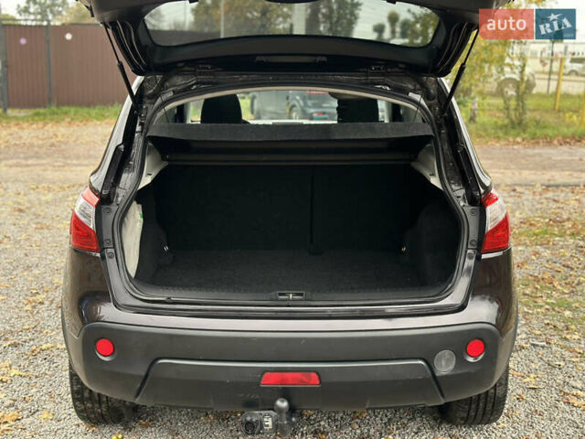 Фиолетовый Ниссан Кашкай, объемом двигателя 1.5 л и пробегом 217 тыс. км за 10500 $, фото 39 на Automoto.ua